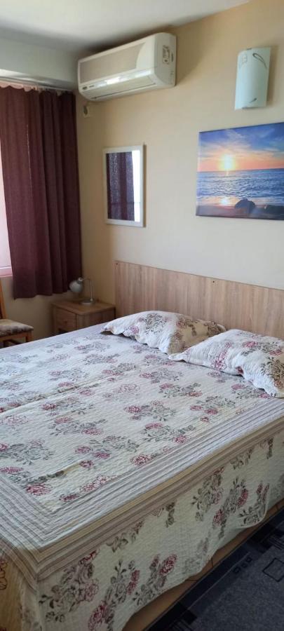 Guest House Tony 内塞伯尔 外观 照片