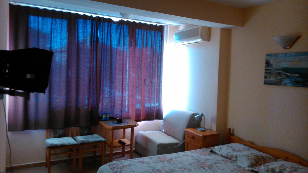 Guest House Tony 内塞伯尔 外观 照片
