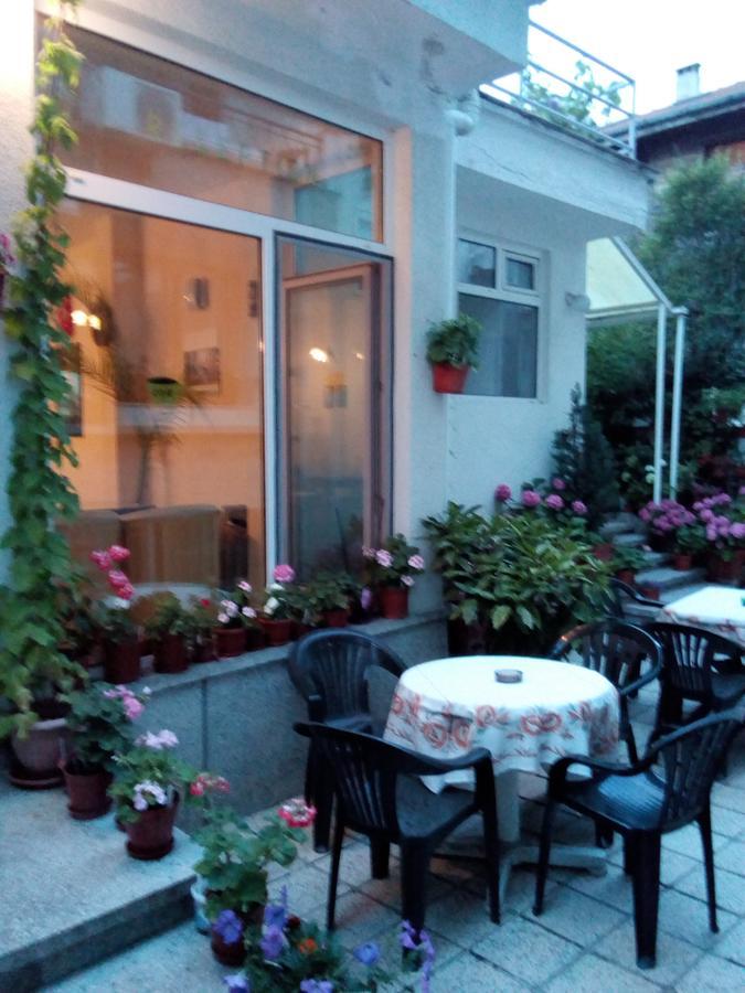 Guest House Tony 内塞伯尔 外观 照片